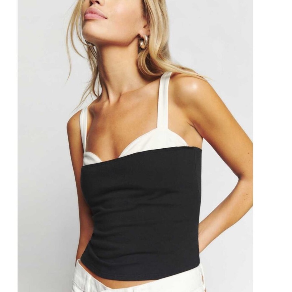 Reformation harlan knot top